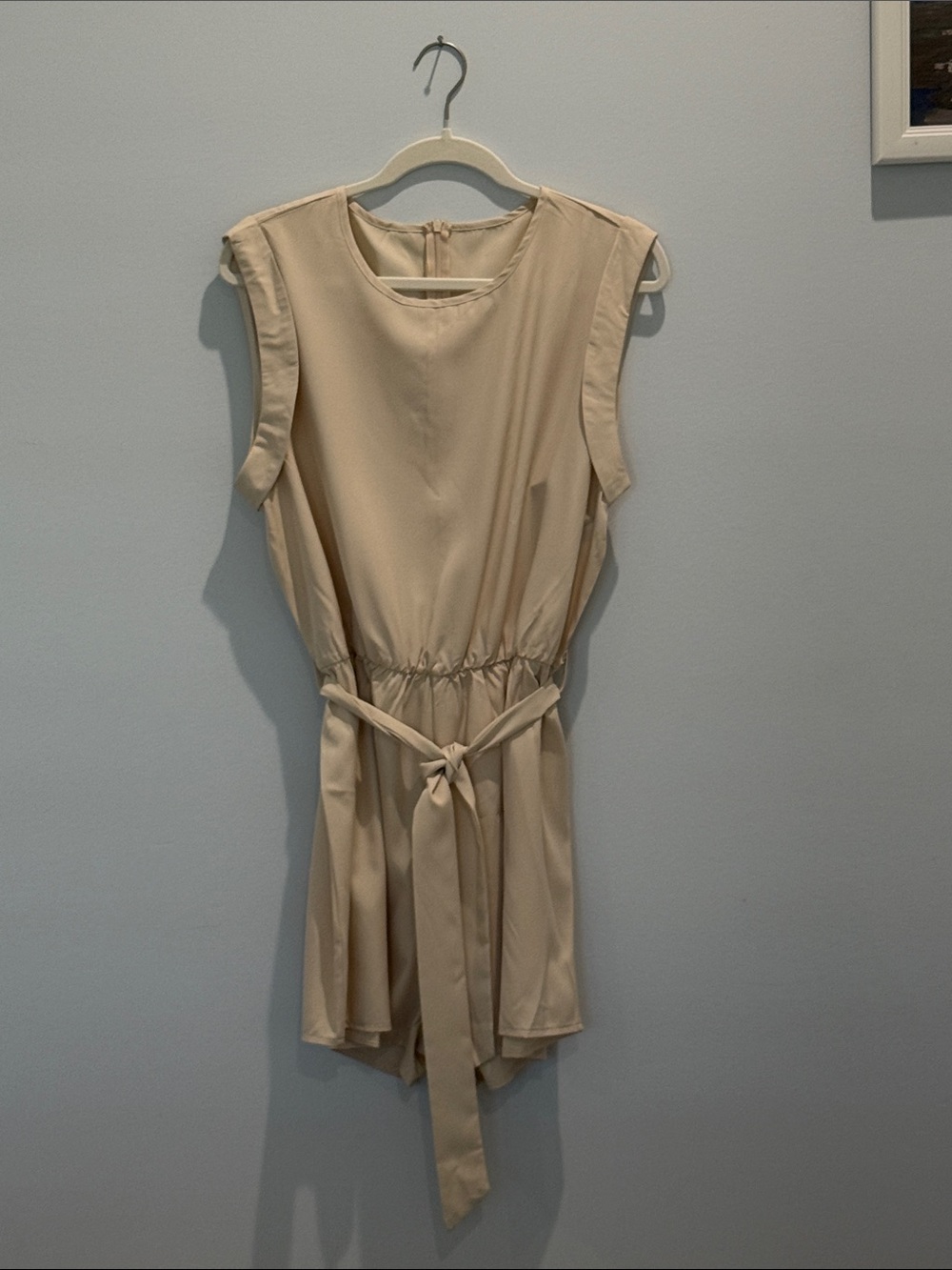 Lightweight Sleeveless Cream Tie-Waist Romper XL
